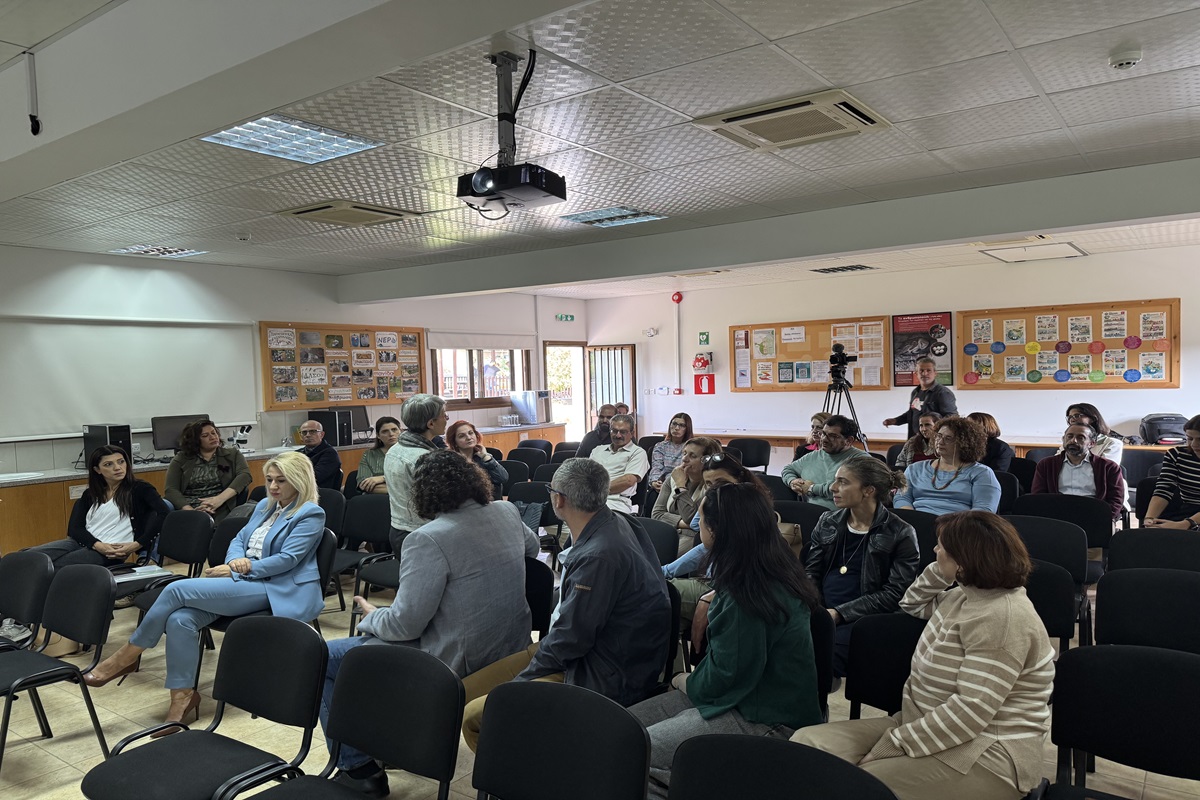 Δημοσιογραφική Διάσκεψη για Πρόγραμμα "Πρασινίζω"